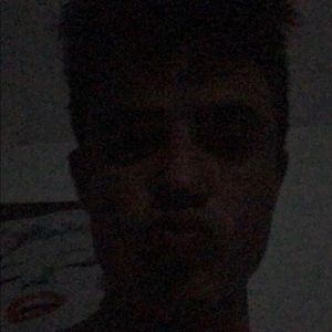 Meet your Posher, Dylan